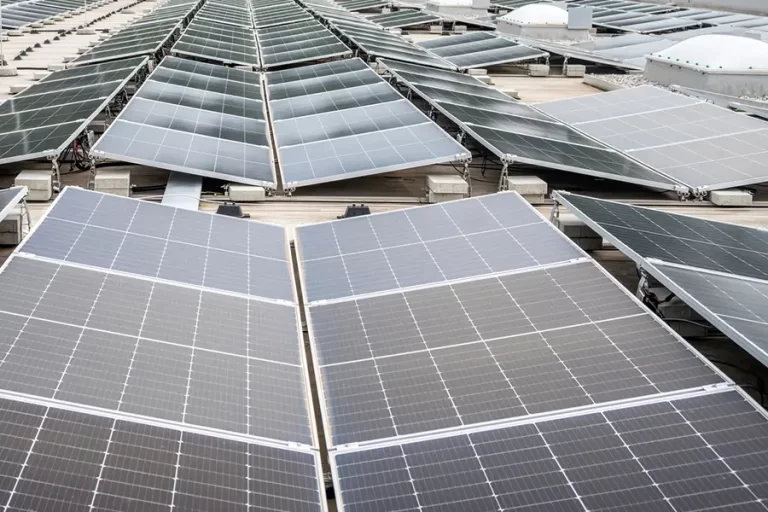flat roof solar panels